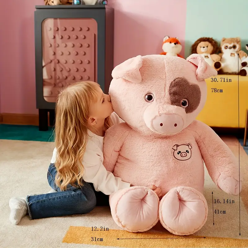 Hearted-Eye Piggy Plush