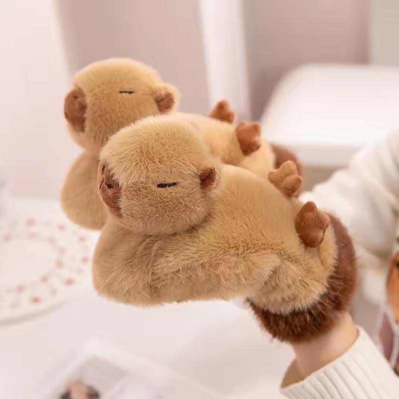 Fluffy Capybara Gloves