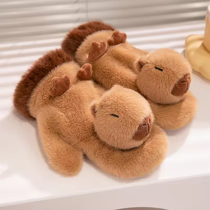 Fluffy Capybara Gloves