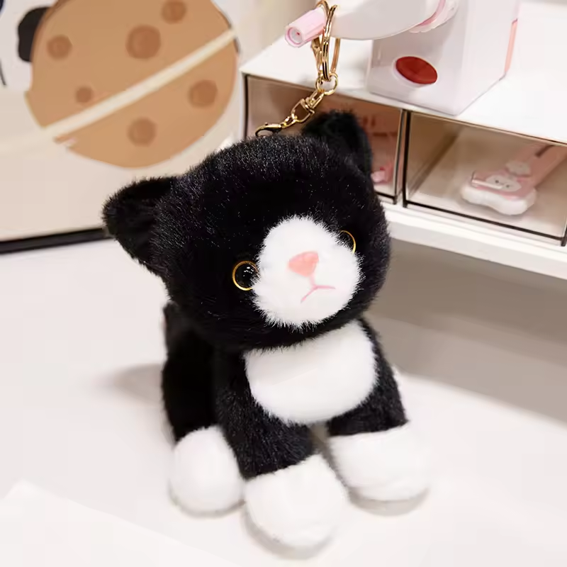 Black & White Fluffy Cat Keychain